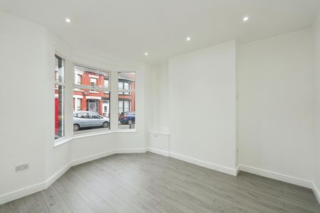 3 Bed Terraced House, Gorseburn Road, L13 - Photo 2