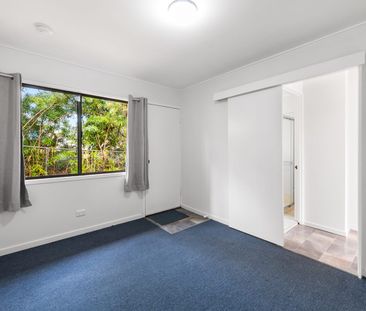 2/1 Valerie Street, Clontarf, Qld 4019 - Photo 3