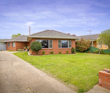 986 Wewak Street, North Albury NSW 2640 - House For Rent | Domain - Photo 1