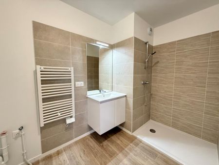 Location Appartement 3 pièces Meublé 60m² GUJAN MESTRAS 33470 - Photo 5