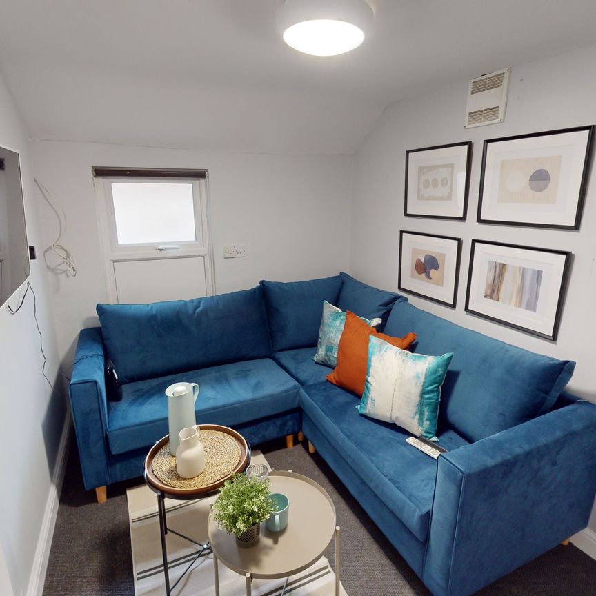 261 Woodborough Road, NG3 4JZ, NOTTINGHAM - Photo 1