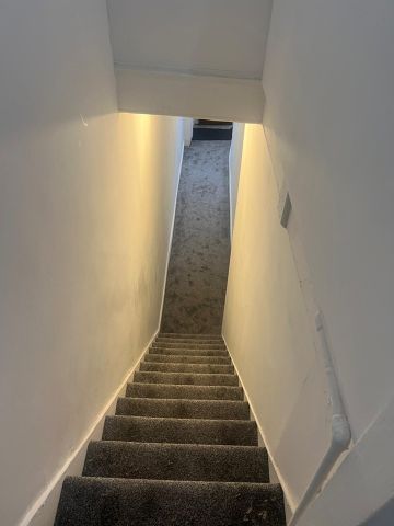 2 Bed Flat, Mitcham Road, CR0 - Photo 4