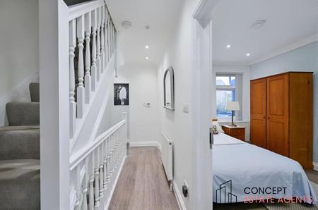 5 bedroom terraced house to rent - Photo 4