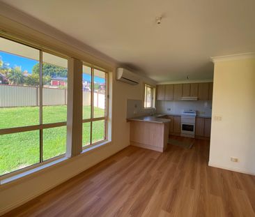 VILLA IN DESIRABLE LOCATION - Photo 4