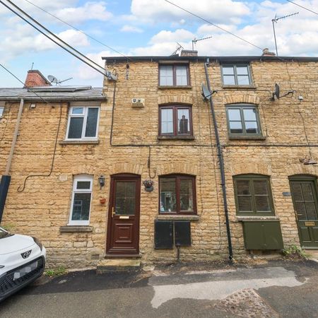 2 bedroom terraced house to rent - Photo 4