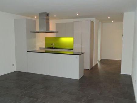 Pair or single apartment with large seating area - Photo 2