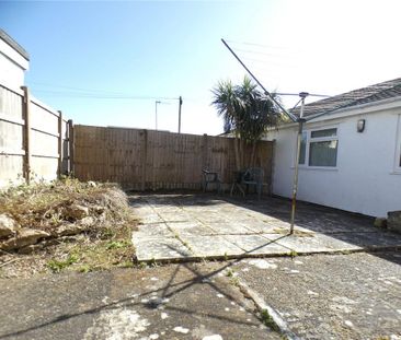 2 bedroom bungalow to rent - Photo 2