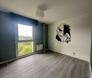 Location Appartement 3 pièces 70m² EU 76260 - Photo 5