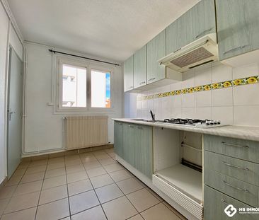 Location Appartement 3 pièces 53m² ROANNE 42300 - Photo 6