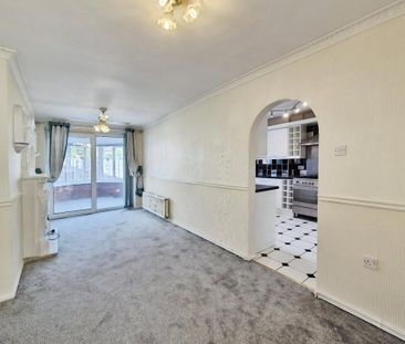 3 bedroom semi-detached house to rent - Photo 4