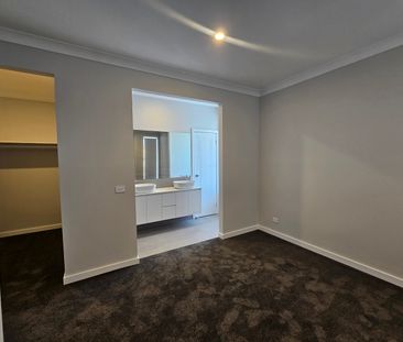 11 Bramwell Avenue, Leneva VIC 3691 - House For Rent | Domain - Photo 6