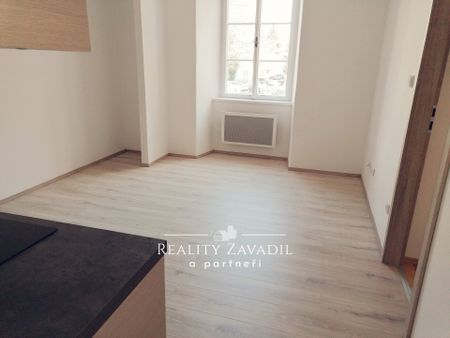 Pronájem bytu 2+kk 50 m² - Fotografie 5
