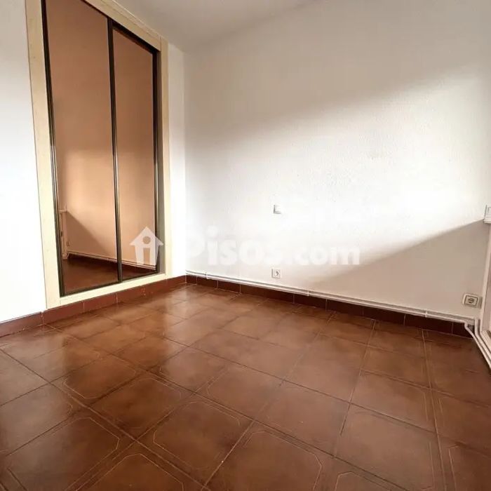 Dúplex en alquiler en Calle Vistanieve - Foto 1