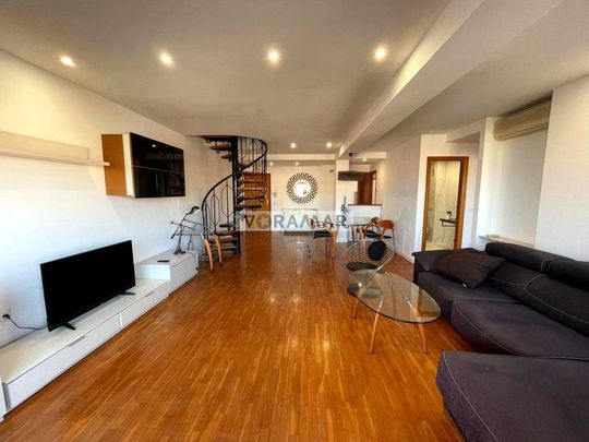 Luxury penthouse for rent in Valencia - Photo 1