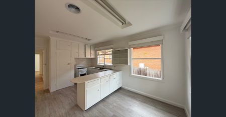 15 Dewrang Street, Cheltenham – Family Living in a Fantastic Location - Photo 5