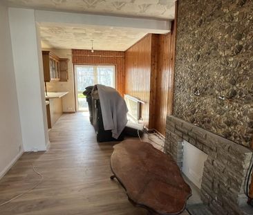 3 bedroom semi-detached house to rent - Photo 1