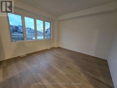 20 HERITAGE WAY - Photo 4