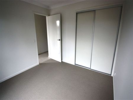 Beautiful home - Photo 3