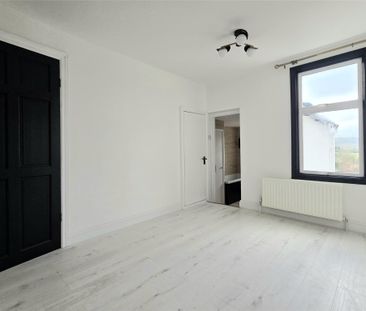 Worlds End Lane, Orpington, BR6 - Photo 5