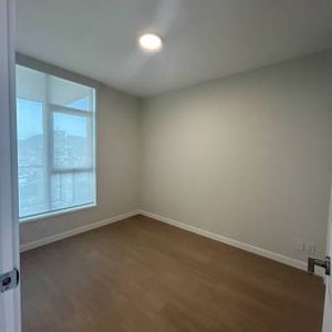 One Bed/One Bath in beautiful apartment by skytrain station in Burnaby - Photo 2