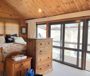 WINTER LEASE! Cozy countryside winter wonderland! - Photo 4