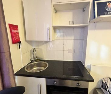 Studio Flat, Lichfield Grove, N3 - Photo 3