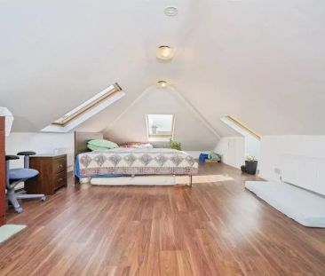4 bedroom semi-detached bungalow to rent - Photo 5
