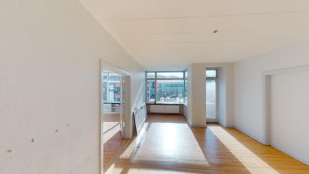 Rummelig 3-værelses lejlighed i Aalborgs centrum - Photo 2