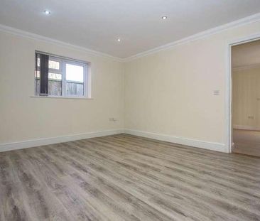 Kingsway, Mildenhall, IP28 - Photo 1