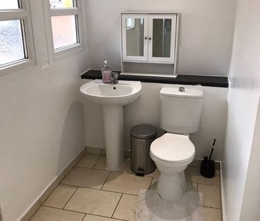 Room in a Shared House, Alric Avenue, NW10 - Photo 5