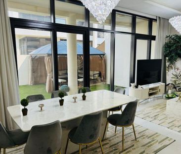 Splendid Furnished | 3 Bed Plus Maid | THM1 - Photo 4