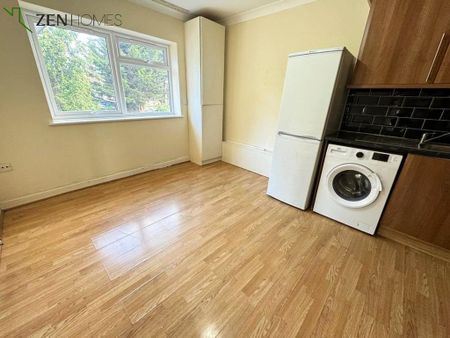 2 bedroom flat to rent - Photo 3