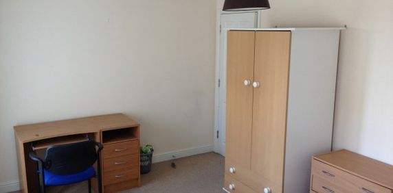 Alexandra Gate - Photo 2