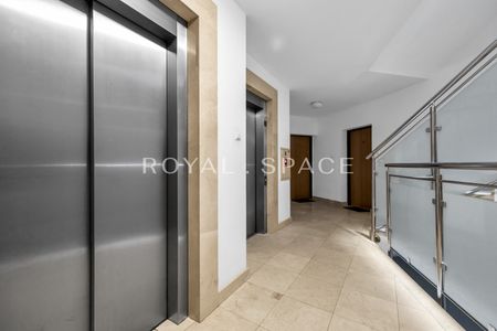 Stylowy i funkcjonalny apartament w centrum - Фото 4