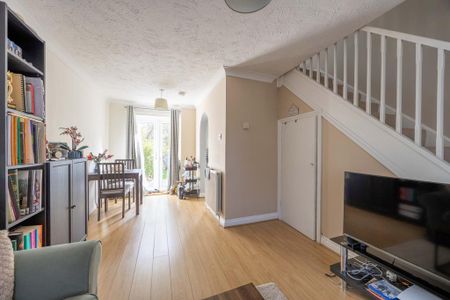 2 bedroom terraced house to rent - Photo 3