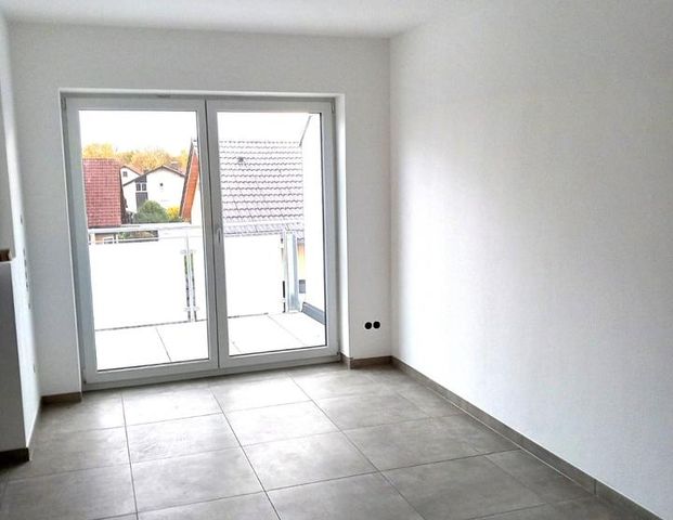 2-ZKB Neubauwohnung im DG, hochwertige Ausstattung - Foto 1