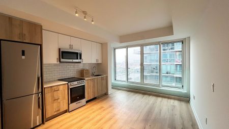 For Lease - 1195 The Queensway N/A Unit# 408, Toronto, Ontario - Photo 4