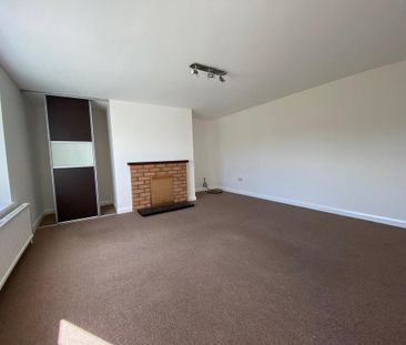 2 bedroom detached house to rent - Photo 2