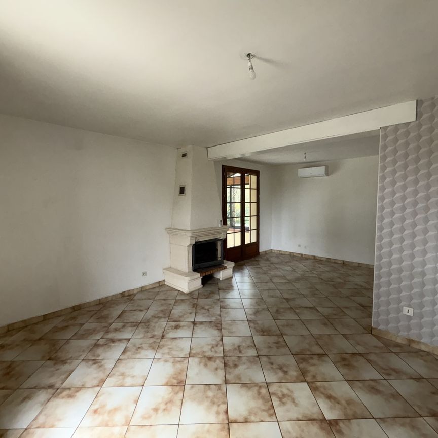 Location Maison 4 pièces 86m² ROQUEFORT 47310 - Photo 1