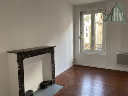Location Appartement 2 pièces 46m² NOGENT SUR SEINE 10400 - Photo 2