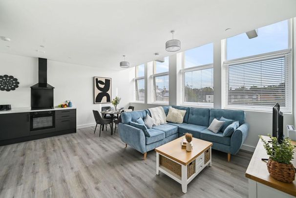 2 bedroom apartment to rent - Photo 1