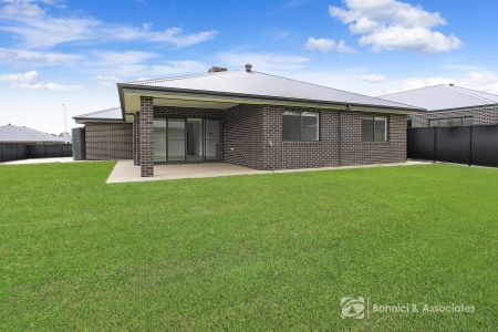 47 Eisenhauer Drive, 2640, Thurgoona Nsw - Photo 3