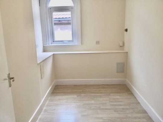 Fratton Road, Portsmouth - Photo 1