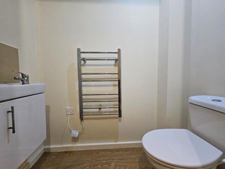 1 bedroom flat to rent - Photo 3