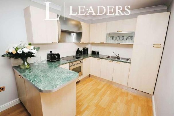 Knightsbridge Court, Warrington, WA1 - Photo 1