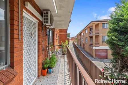 Well-Maintained Apartment With Light-Filled Living and Strong Investment Appeal - Photo 2