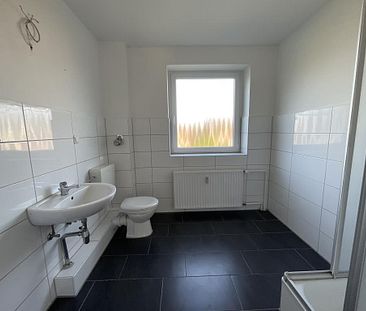 Gut geschnittene 2 ZKB-Wohnung im 1. OG von Grünhöfte - Foto 2