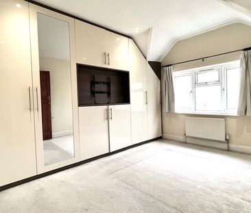 3 bedroom terraced house to rent - Photo 3