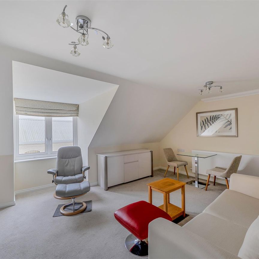 St Athelm Lodge, Wells - Photo 1