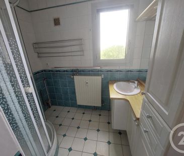 Location Appartement 3 pièces 90m² BRIVE LA GAILLARDE 19100 - Photo 2